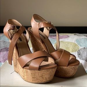 Tanned Cork Sandals!